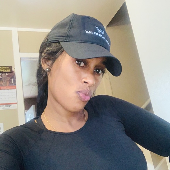 Meet your Posher, Johnetta - Picture 2 of 2